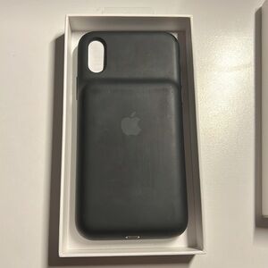 Apple iPhone X/Xs Silicone Smart Battery Case - Black